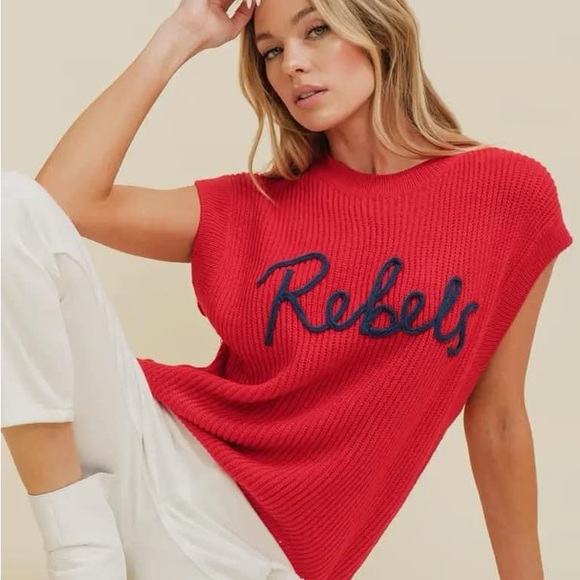 Rebels Sweater! - Picture 1 of 2